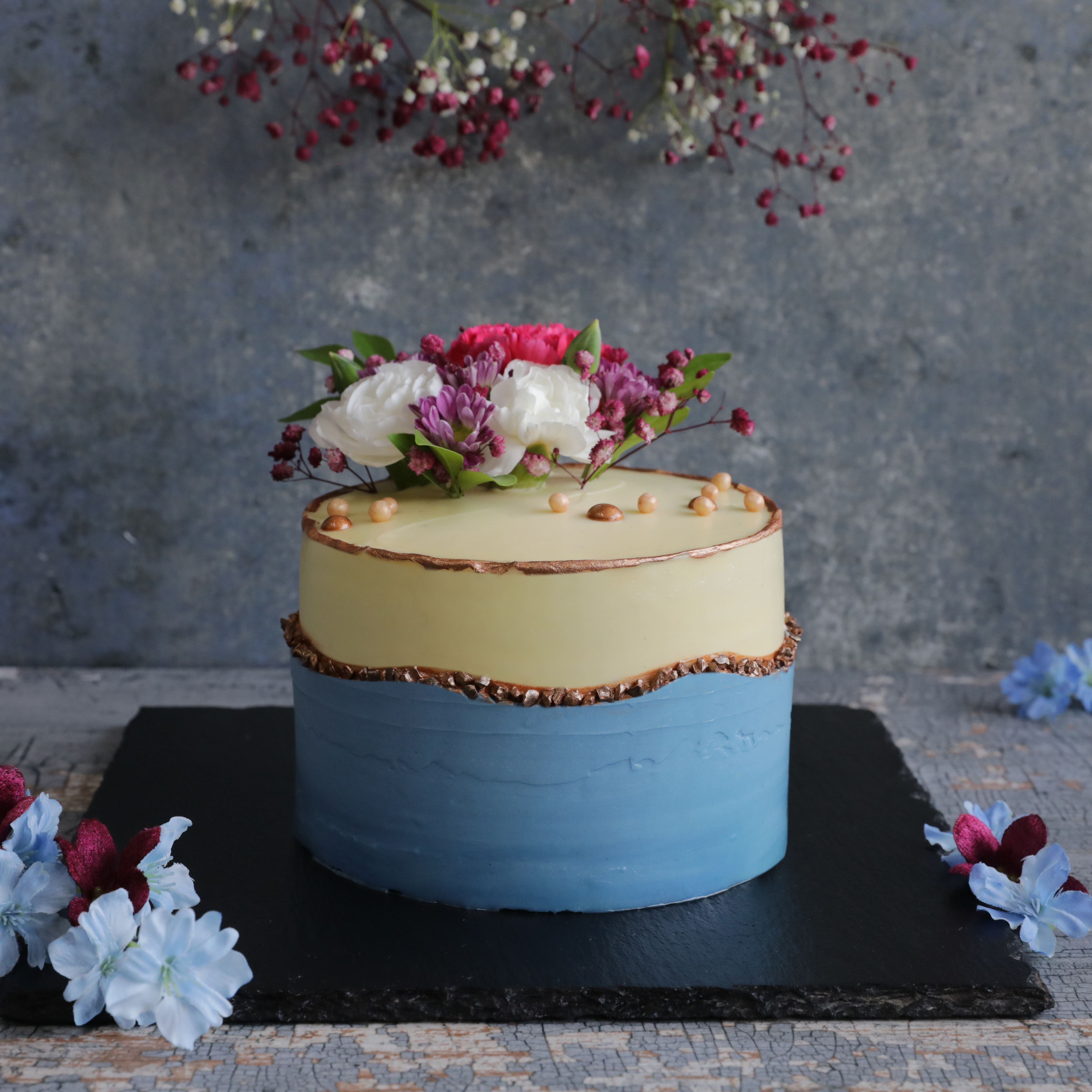Blue Floral Cake with Topper – Crave by Leena