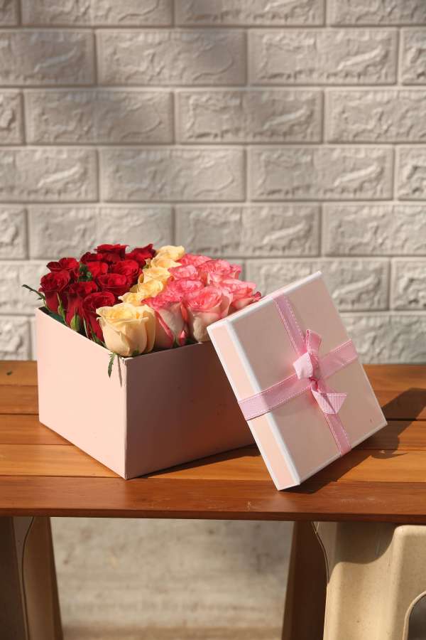 Box of mix roses