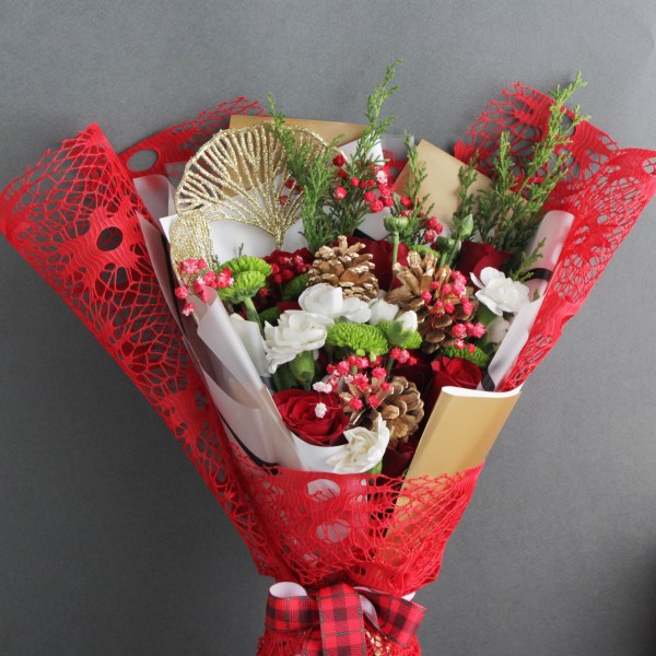 Christmas Red Roses Hand Bouquet