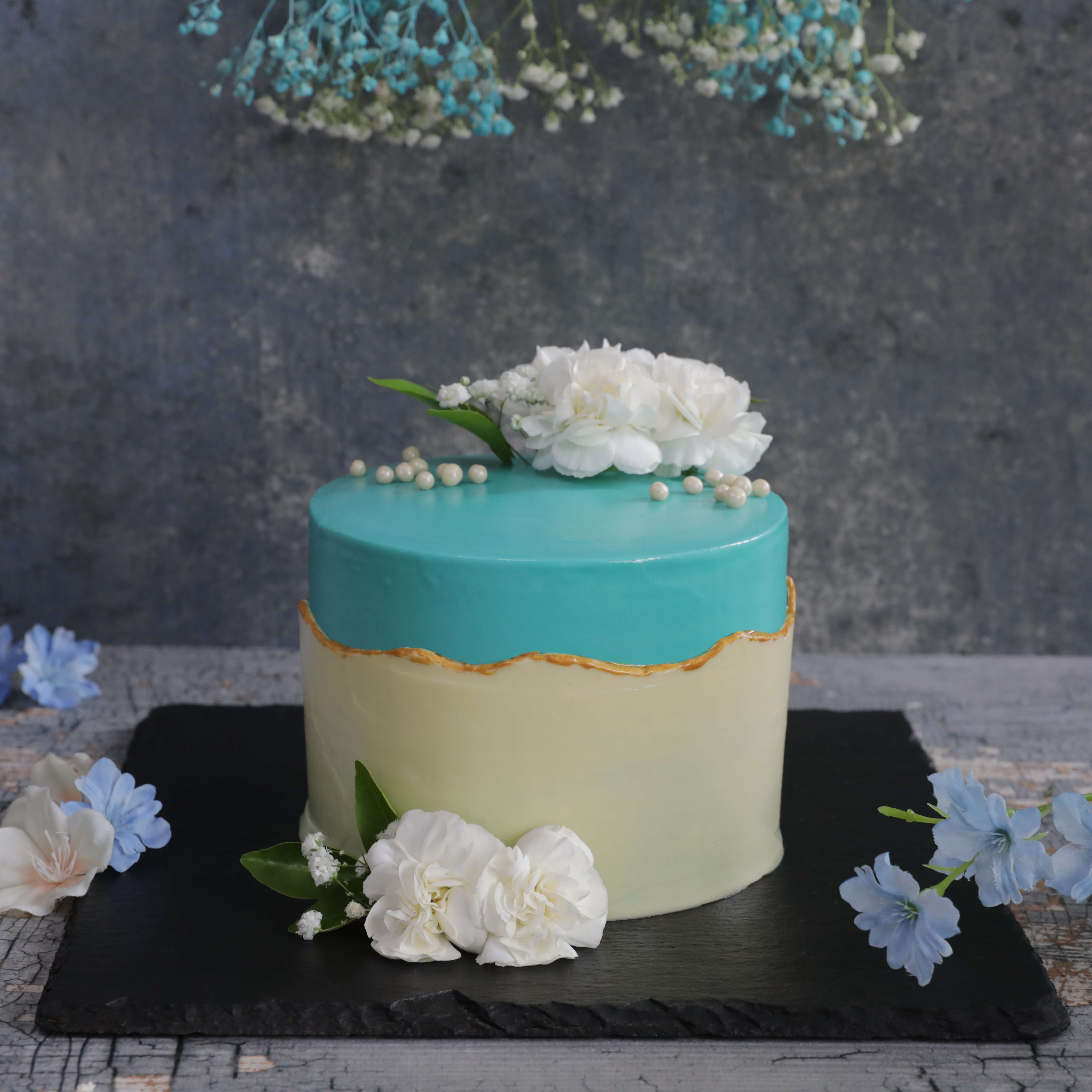 Sprinkle Fault Line Cake - XO, Katie Rosario | Recipe | Dark chocolate cakes,  Cake decorating, Cake