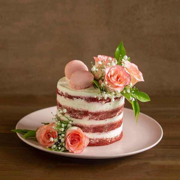Red Velvet with Cream Cheese Frosting and Fresh Flowers eggless 750gms