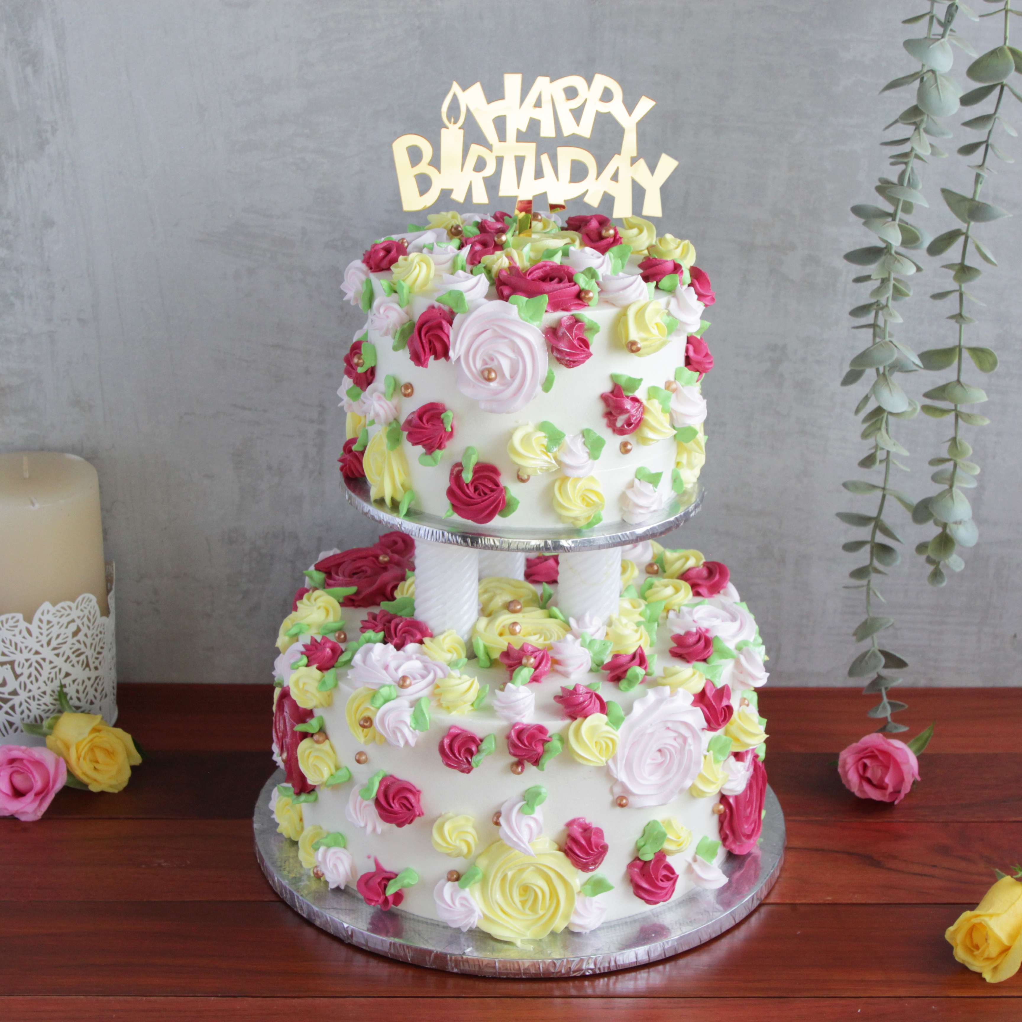 Flower Cream Cake | Buy Flower Theme Cake Online | Eggless