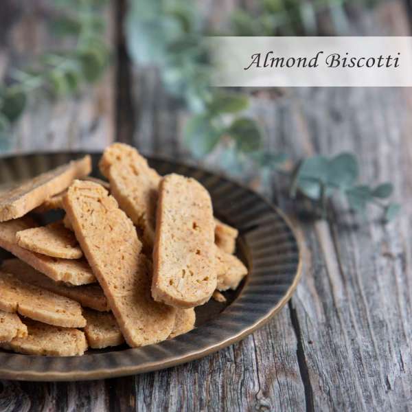 almond biscotti cookies