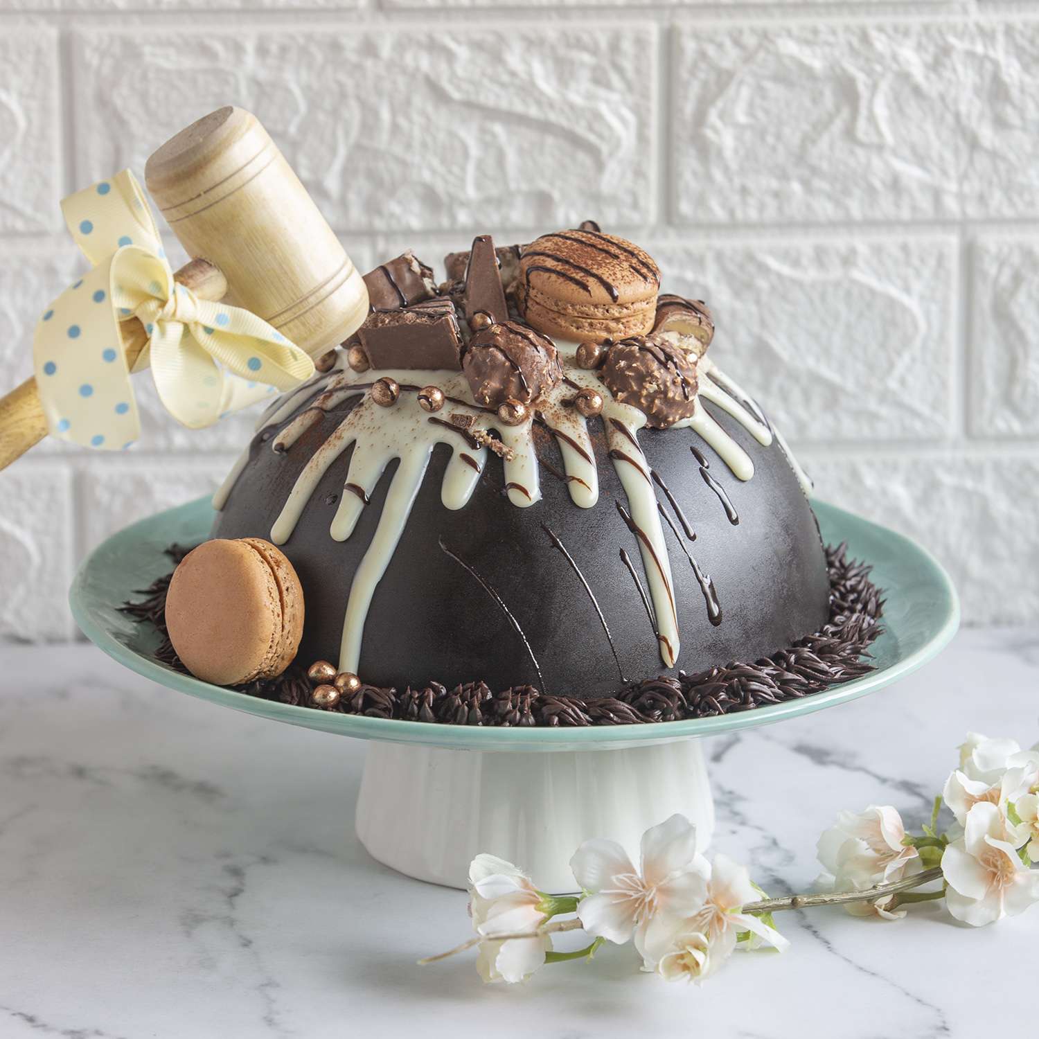 Vanilla & Chocolate Truffle Cake – Urban Craft Gourmet