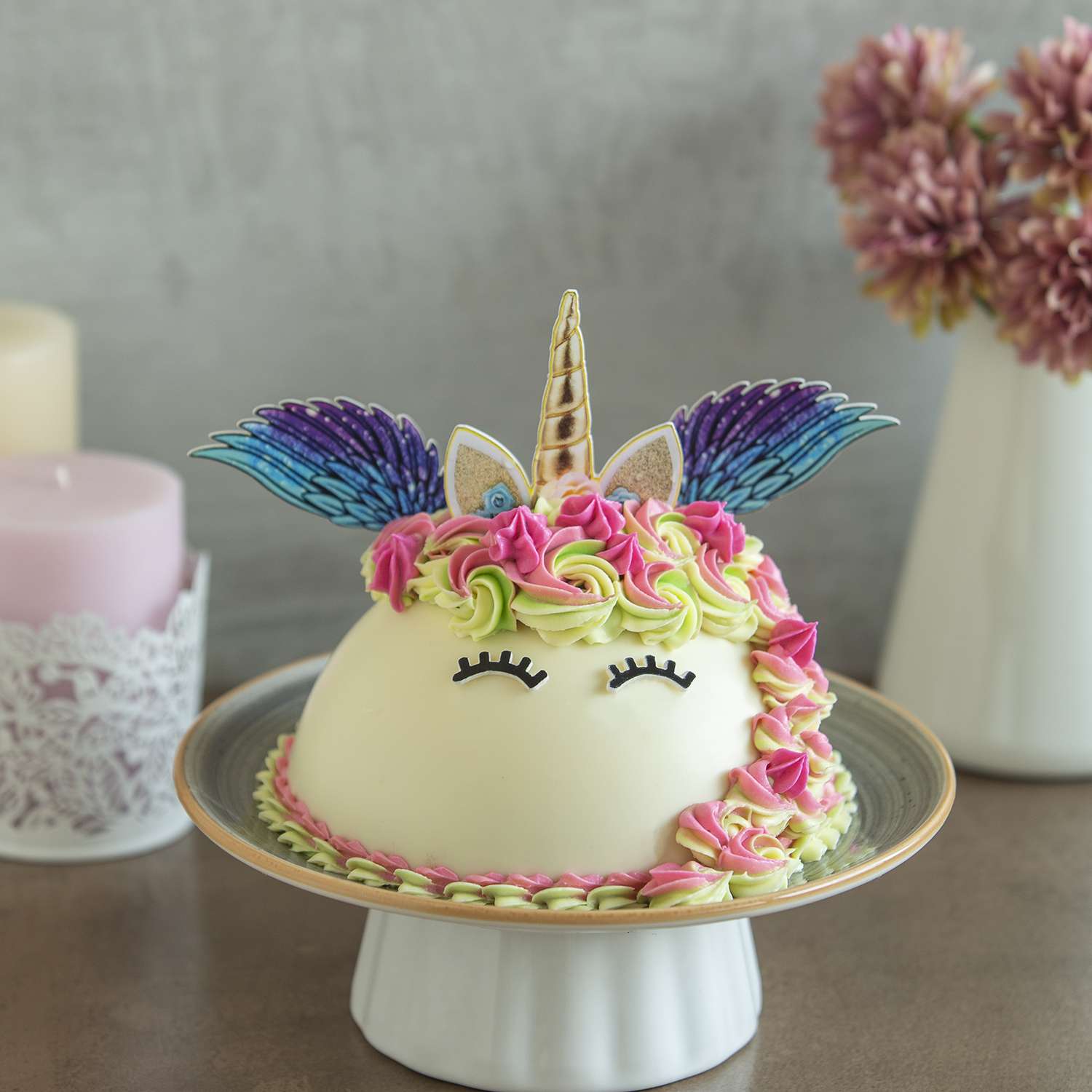 Unicorn Cake Upsize (800g 10-12 pax) | Vanilla Milk Cream Cheese + FRE –  Annabella Patisserie Macarons